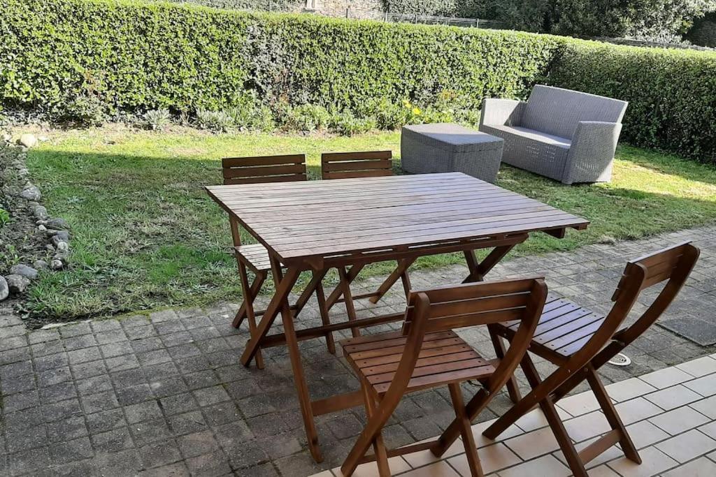 Hyper Centre De Sarzeau, Grand Appartement Au Calme Avec Jardinet Kültér fotó